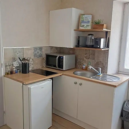 Les Meubles De Louis-marie, 2 Independants Pour 4 Personnes, 8 Personnes Au Total, Proche Du Puy Du Fou Lejlighed *