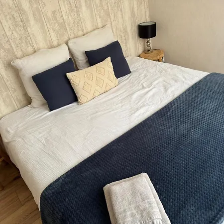 Les Meubles De Louis-marie, 2 Independants Pour 4 Personnes, 8 Personnes Au Total, Proche Du Puy Du Fou Apartmán Saint-Amand-sur-Sevre